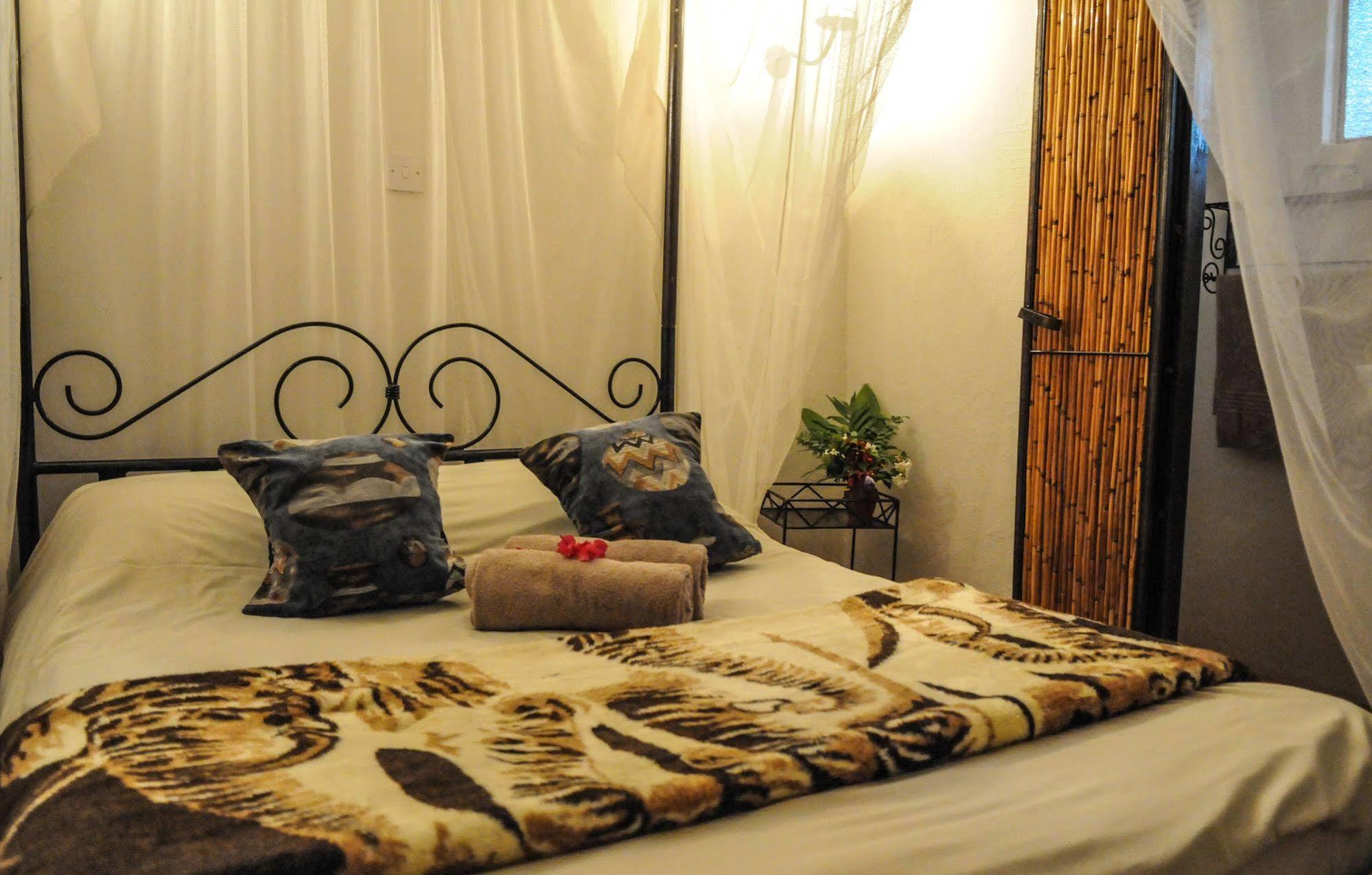 Zigzag Town Lodge Livingstone Dış mekan fotoğraf